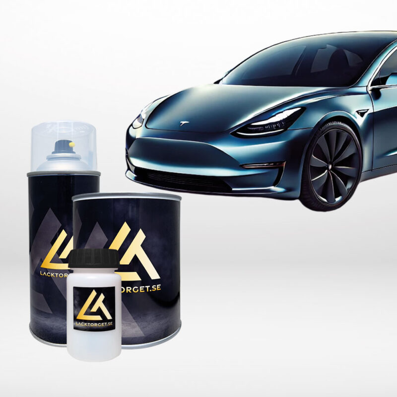 Tesla med Pacific blue kulör. Färgkod PMMB i sprayburk, lackstift samt lösvikt.